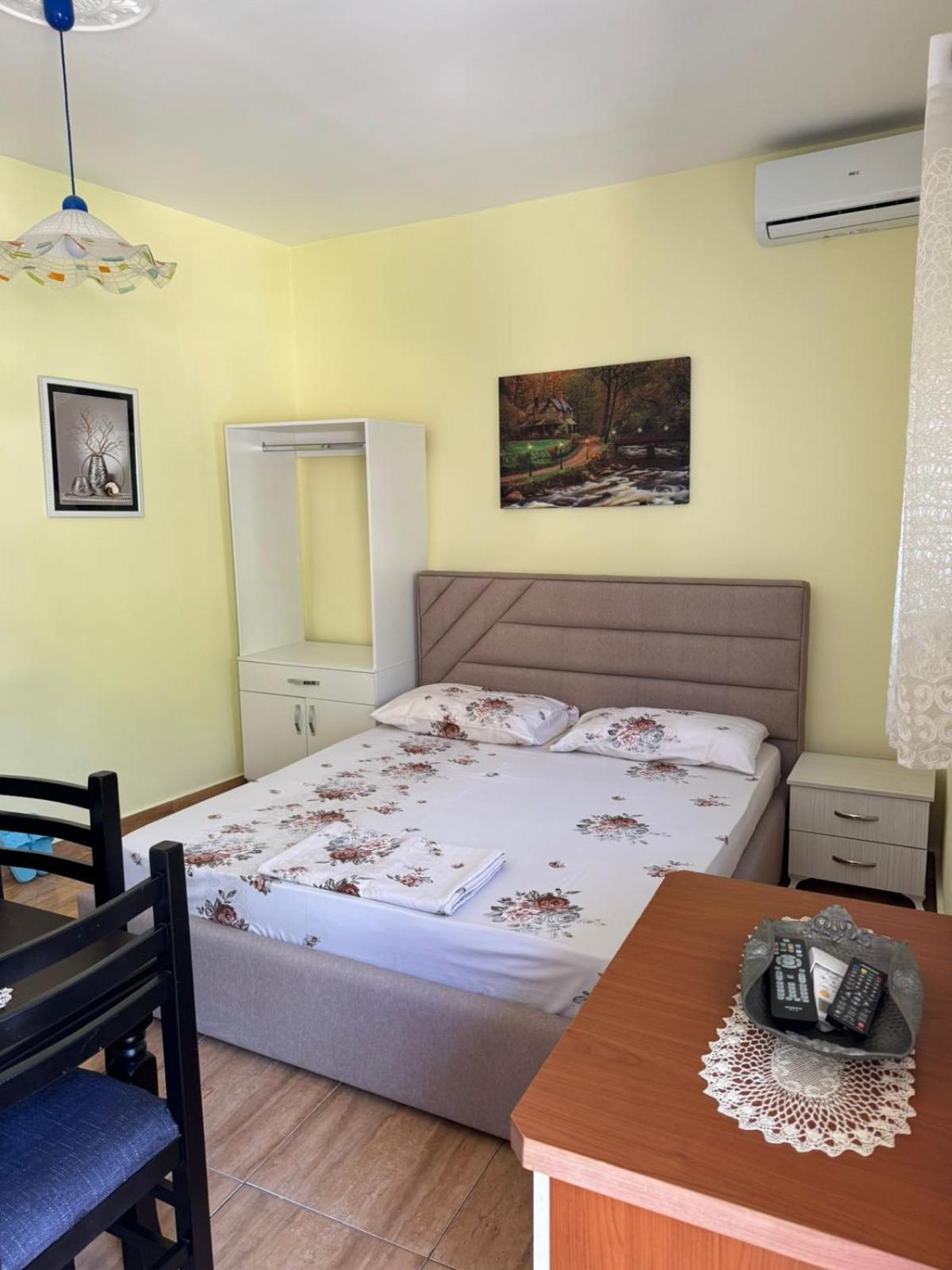 Mesaiz Apartament Wlora