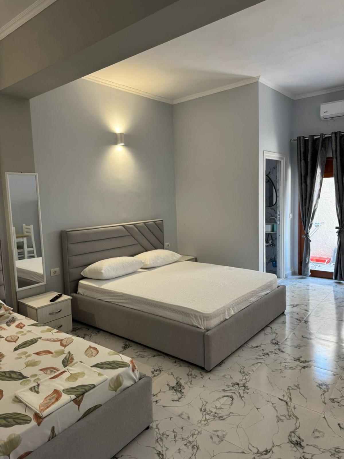 Mesaiz Apartament *