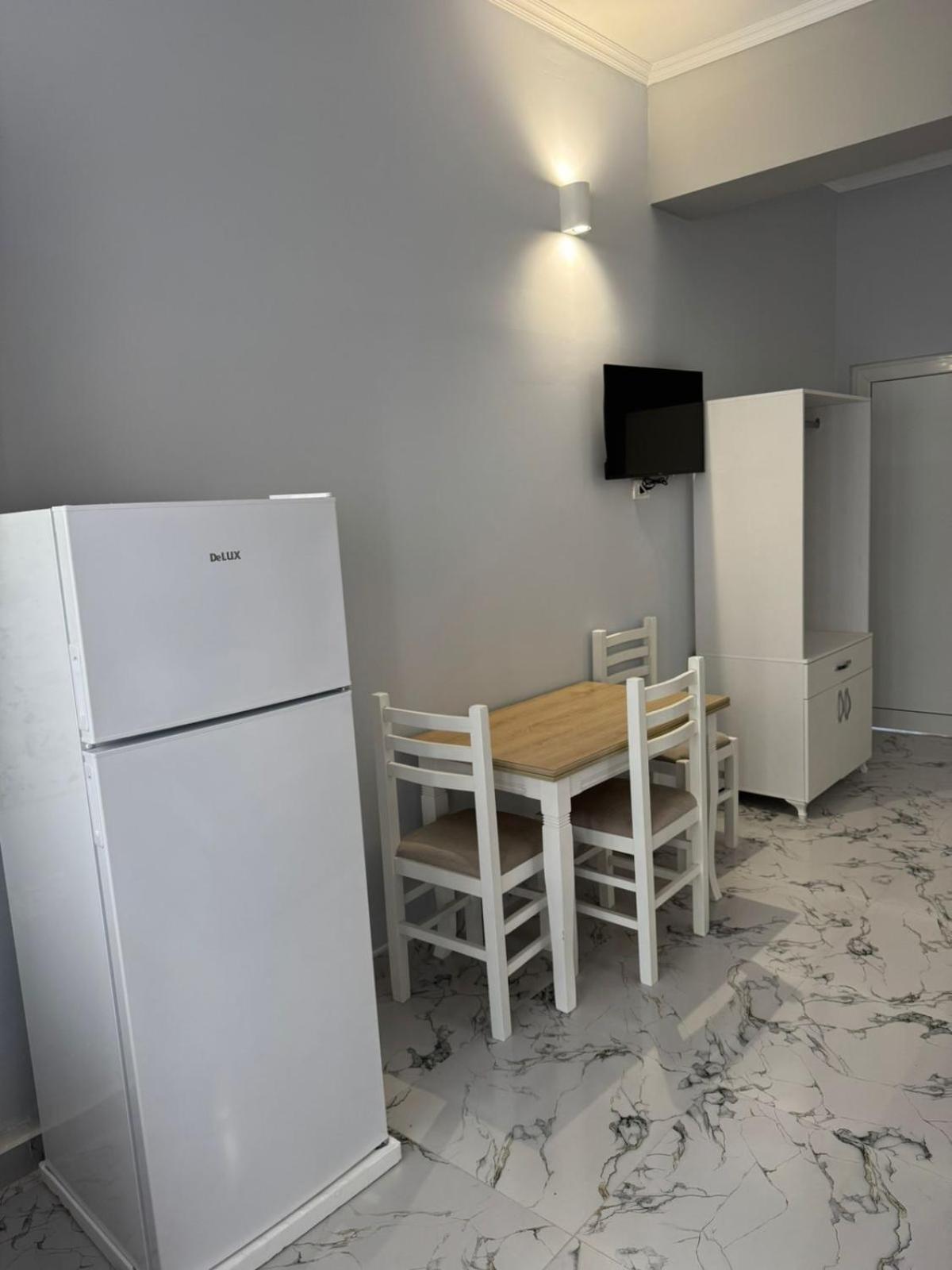 Mesaiz Apartament Wlora